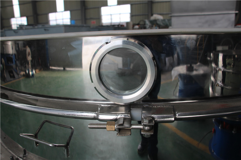 醫藥振動篩：大束環展示。